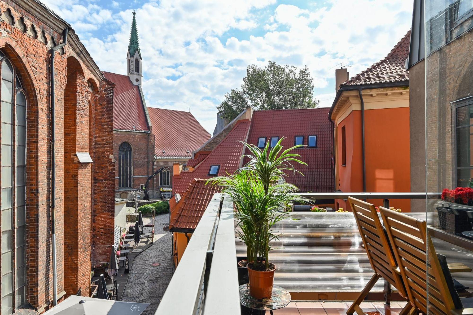Saint Peter'S Apartment Riga Esterno foto